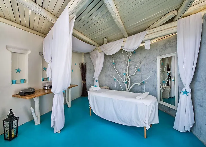 Atlantis Hotel Perissa (Santorini)