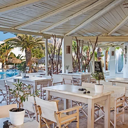 Atlantis Hotel 3*