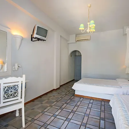 Atlantis Отель Перисса