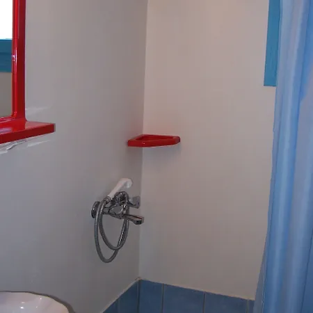 Atlantis Отель 3*