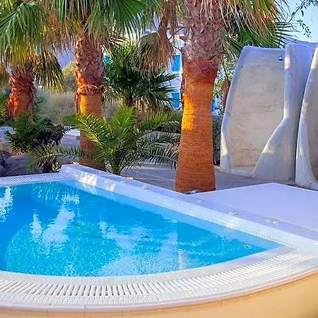 Atlantis Perissa (Santorini)