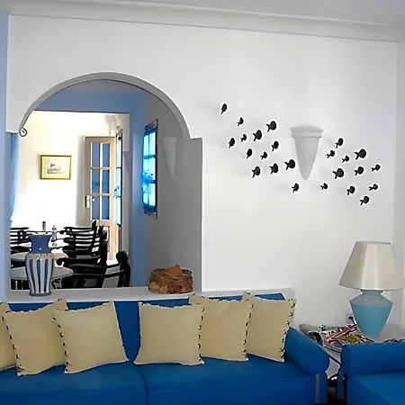 Atlantis Hotel