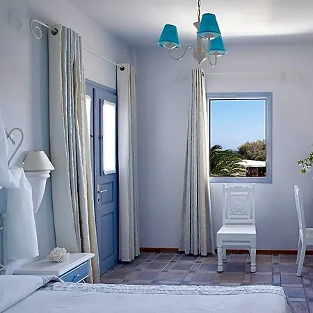 Atlantis Hotel Perissa (Santorini)