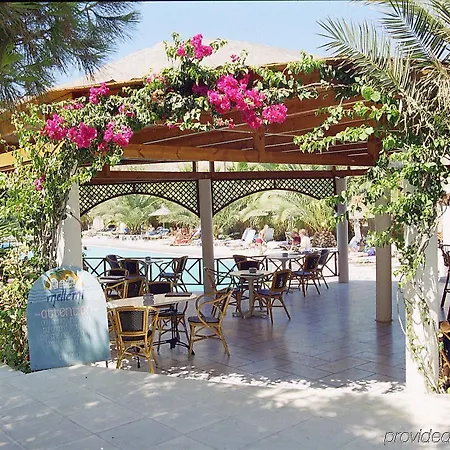 Atlantis 호텔 페리사