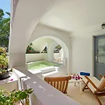 Atlantis Perissa (Santorini)