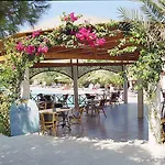 Atlantis Hotel Perissa (Santorini)
